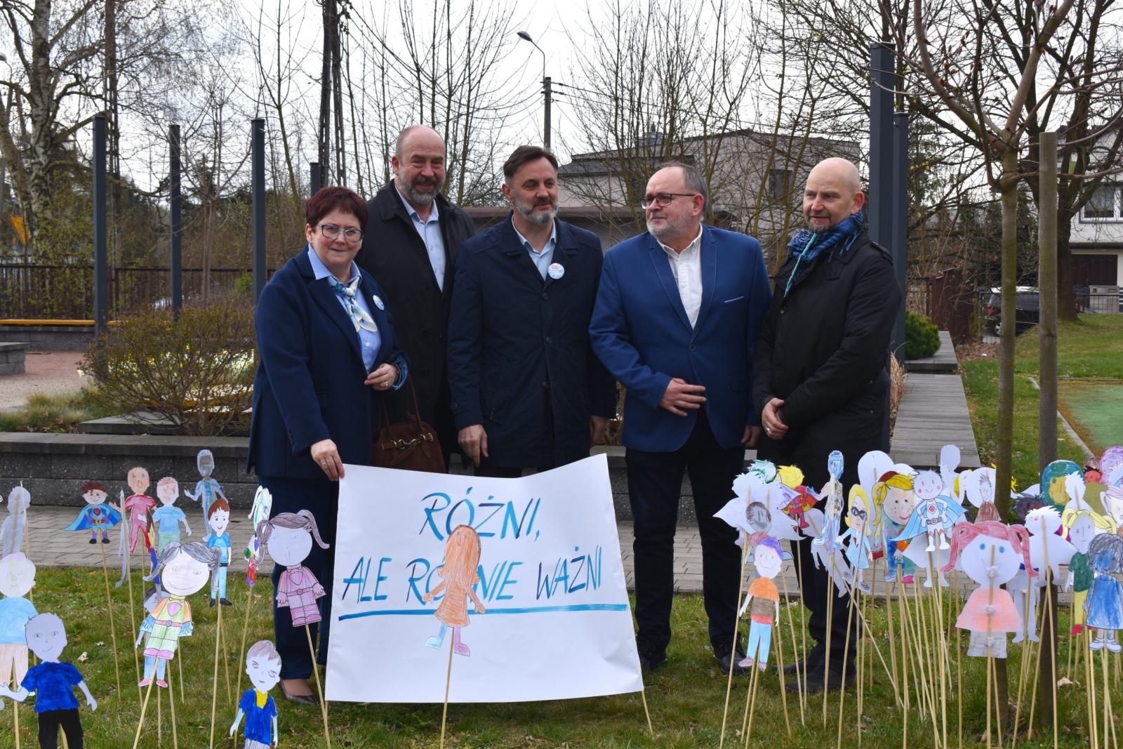 Zdjęcie w galerii na portalu naszwodzislaw.com: Superbohaterowie różnorodności: dzieci pokazały moc akceptacji w Wodzisławiu wiadomości z regionu