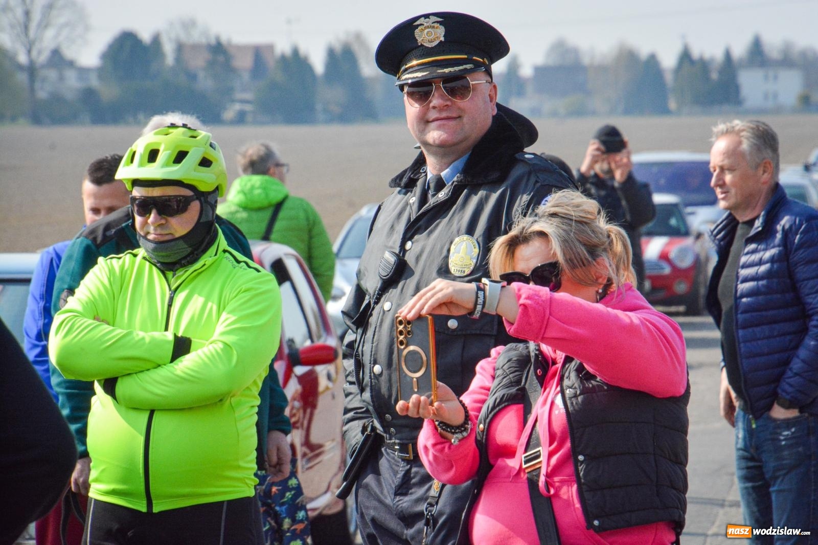 Zdjęcie w galerii na portalu naszwodzislaw.com: Z Tajlandii do Chałupek: Kultowe Fiaty i Polonez tłumnie powitane w ojczyźnie [FOTO i WIDEO] wiadomości z regionu