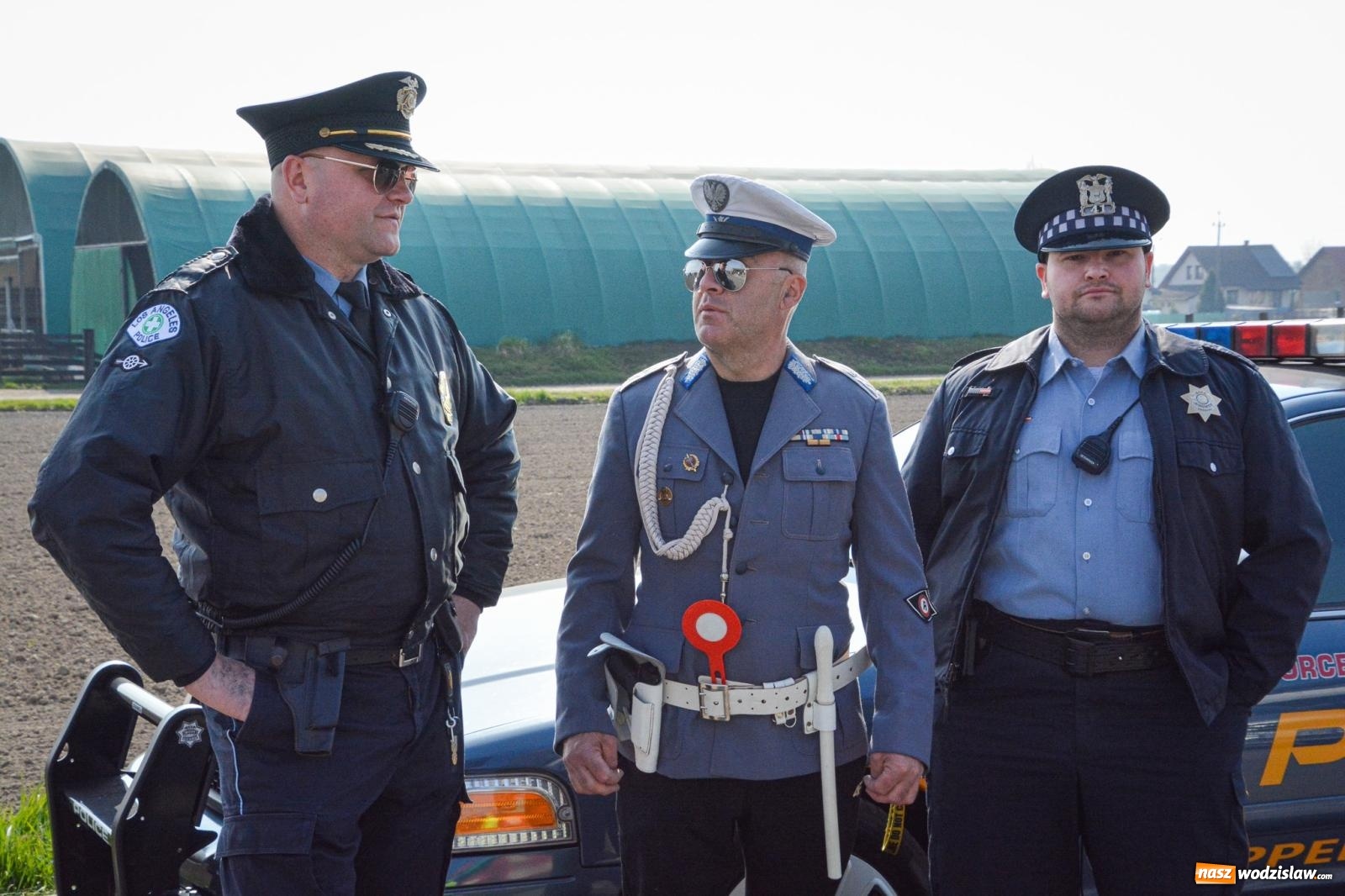 Zdjęcie w galerii na portalu naszwodzislaw.com: Z Tajlandii do Chałupek: Kultowe Fiaty i Polonez tłumnie powitane w ojczyźnie [FOTO i WIDEO] wiadomości z regionu