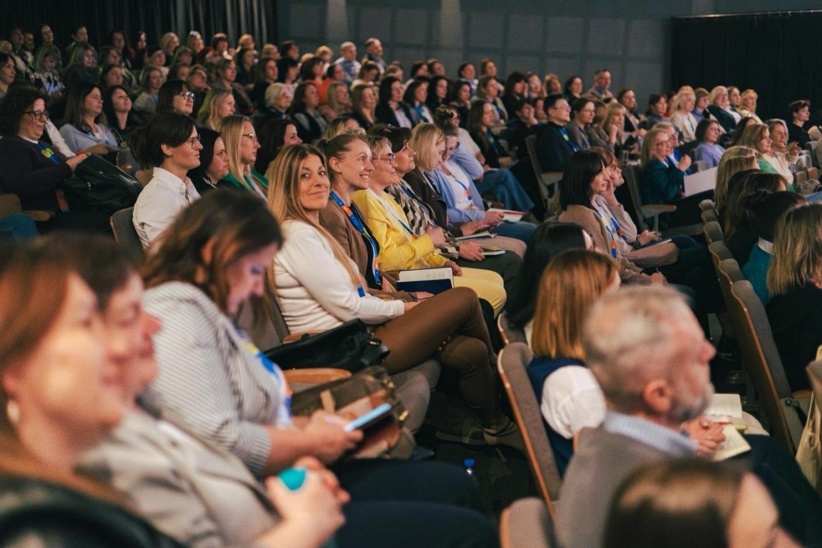 Zdjęcie w galerii na portalu naszwodzislaw.com: Wodzisław Śląski edukacyjną stolicą kraju. Konferencja WNET zakończona sukcesem [FOTO] wiadomości z regionu