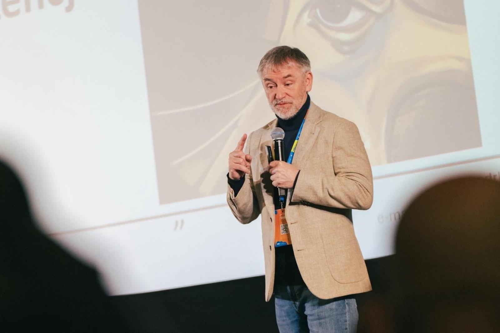 Zdjęcie w galerii na portalu naszwodzislaw.com: Wodzisław Śląski edukacyjną stolicą kraju. Konferencja WNET zakończona sukcesem [FOTO] wiadomości z regionu