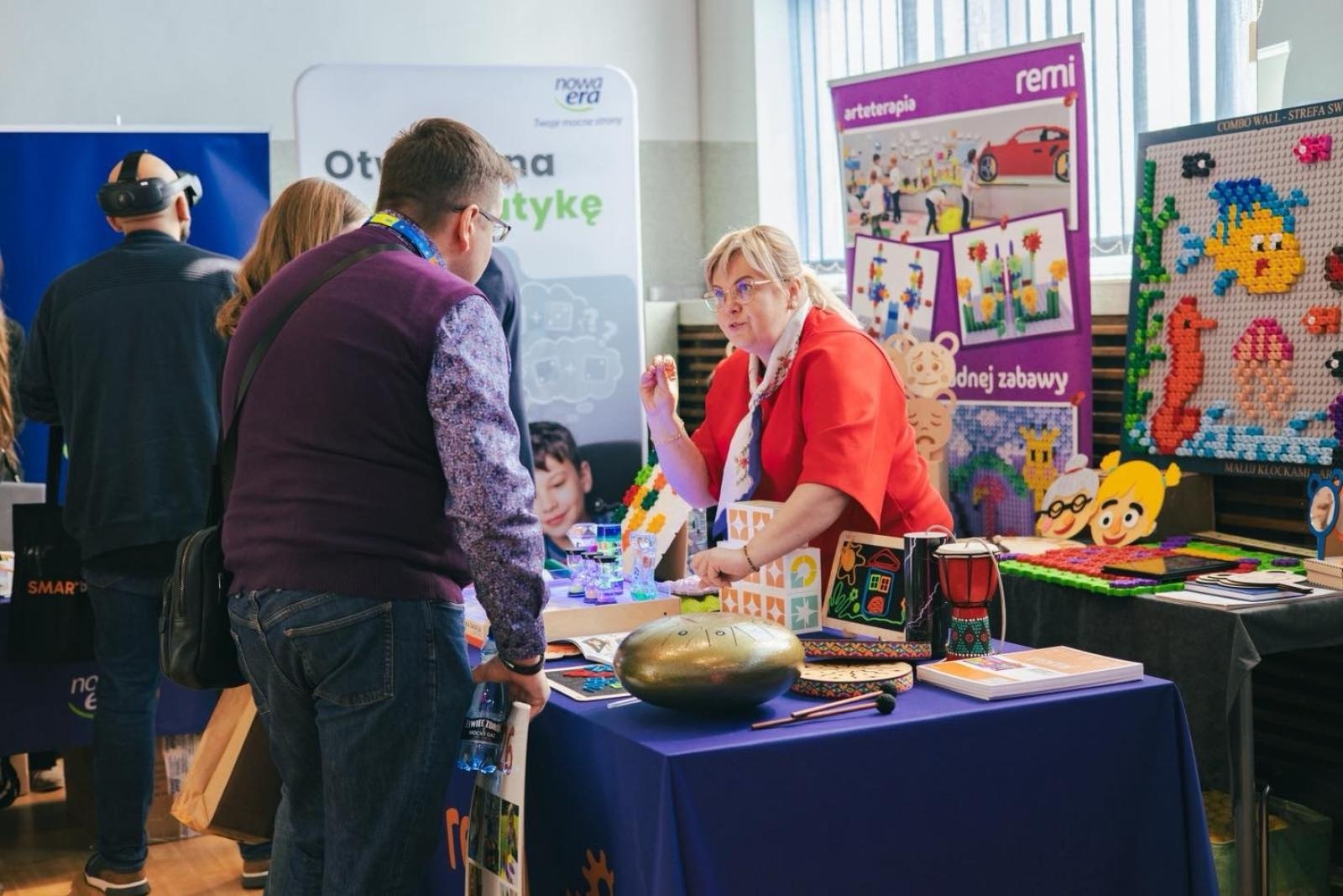 Zdjęcie w galerii na portalu naszwodzislaw.com: Wodzisław Śląski edukacyjną stolicą kraju. Konferencja WNET zakończona sukcesem [FOTO] wiadomości z regionu