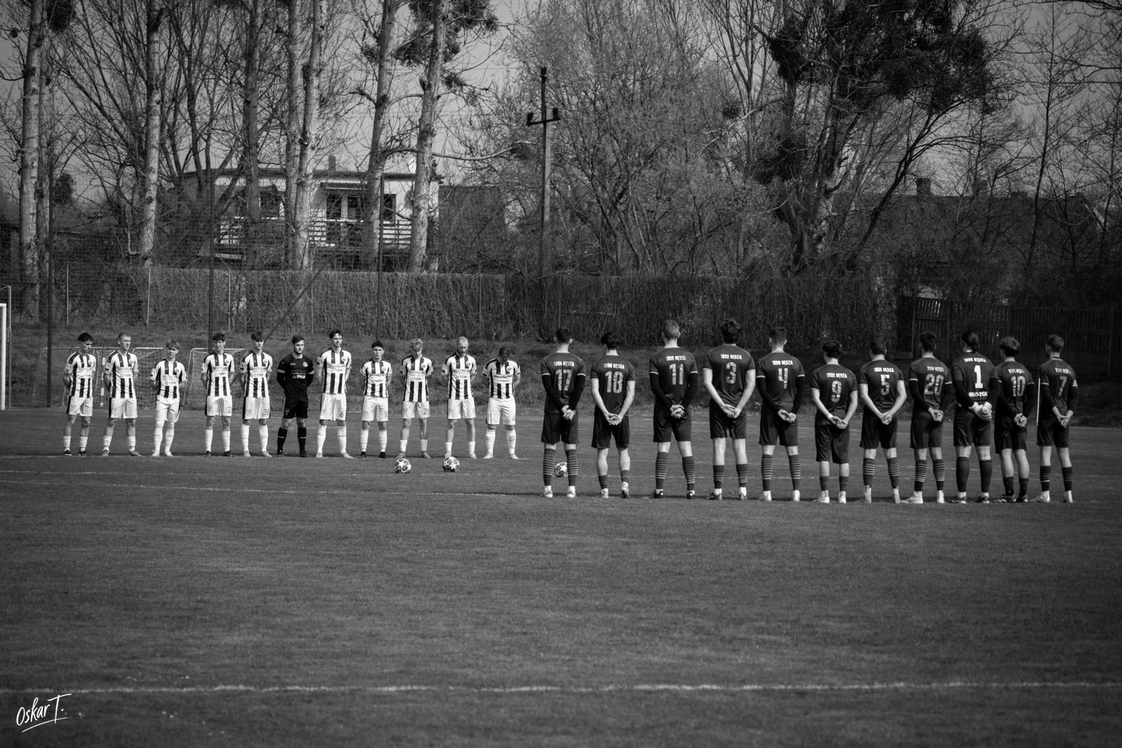Zdjęcie w galerii na portalu naszwodzislaw.com: Emocje, zwroty akcji i chłodna skuteczność. Górnik Radlin górą w okręgówce [FOTO] wiadomości z regionu