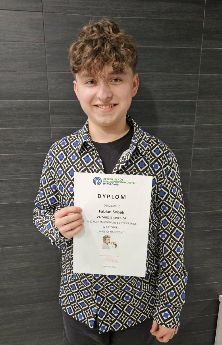 Zdjęcie w galerii na portalu naszwodzislaw.com: Debiut i od razu medal. Fabian Sobek zachwycił na ogólnopolskich mistrzostwach wiadomości z regionu