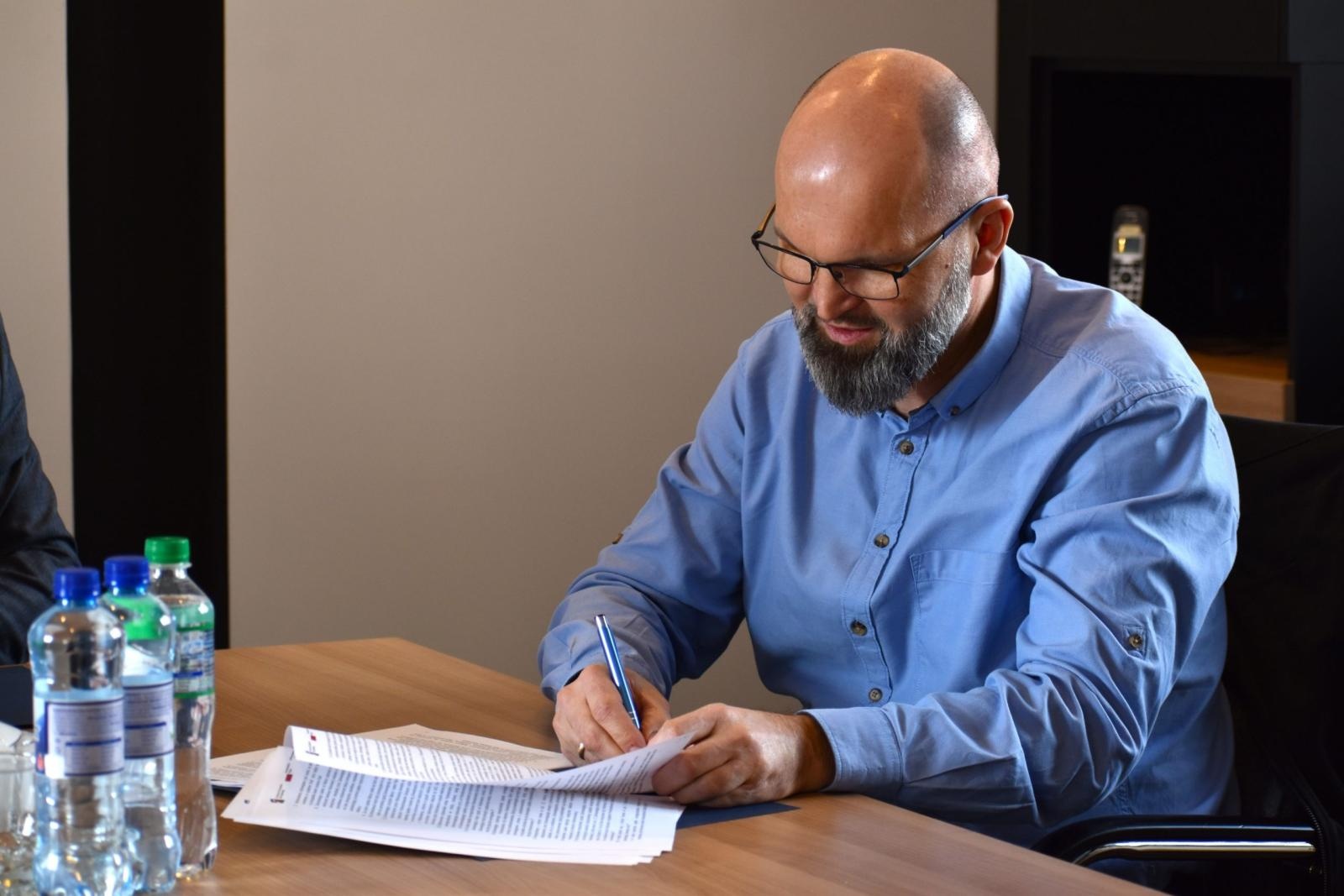 Zdjęcie w galerii na portalu naszwodzislaw.com: Ponad 2,5 mln zł na modernizację Perły. Rusza duża inwestycja powiatu wiadomości z regionu