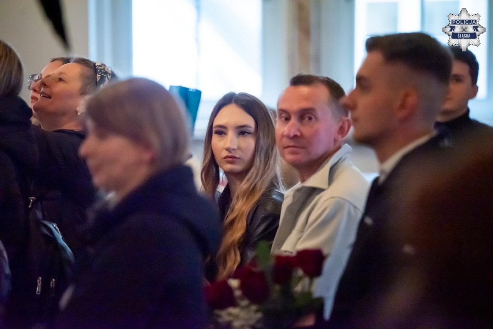 Zdjęcie w galerii na portalu naszwodzislaw.com: Nowo przyjęci policjanci złożyli ślubowanie [FOTO] wiadomości z regionu