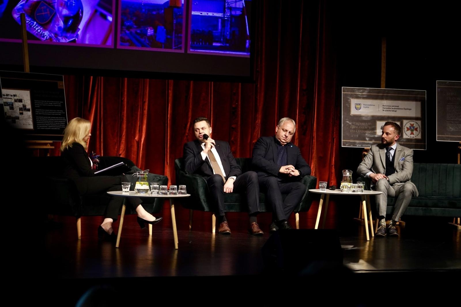 Zdjęcie w galerii na portalu naszwodzislaw.com: Co dalej po kopalniach? Rydułtowy centrum rozmów o przyszłości regionu [FOTO] wiadomości z regionu