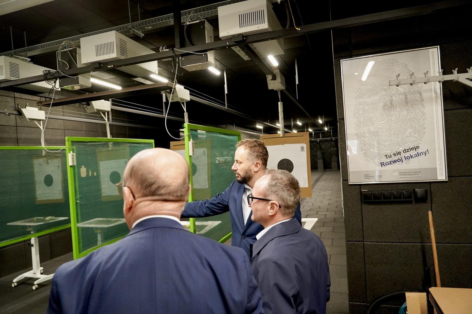 Zdjęcie w galerii na portalu naszwodzislaw.com: Od ochrony środowiska po zarządzanie kryzysowe. Ważna wizyta w Rydułtowach [FOTO] wiadomości z regionu