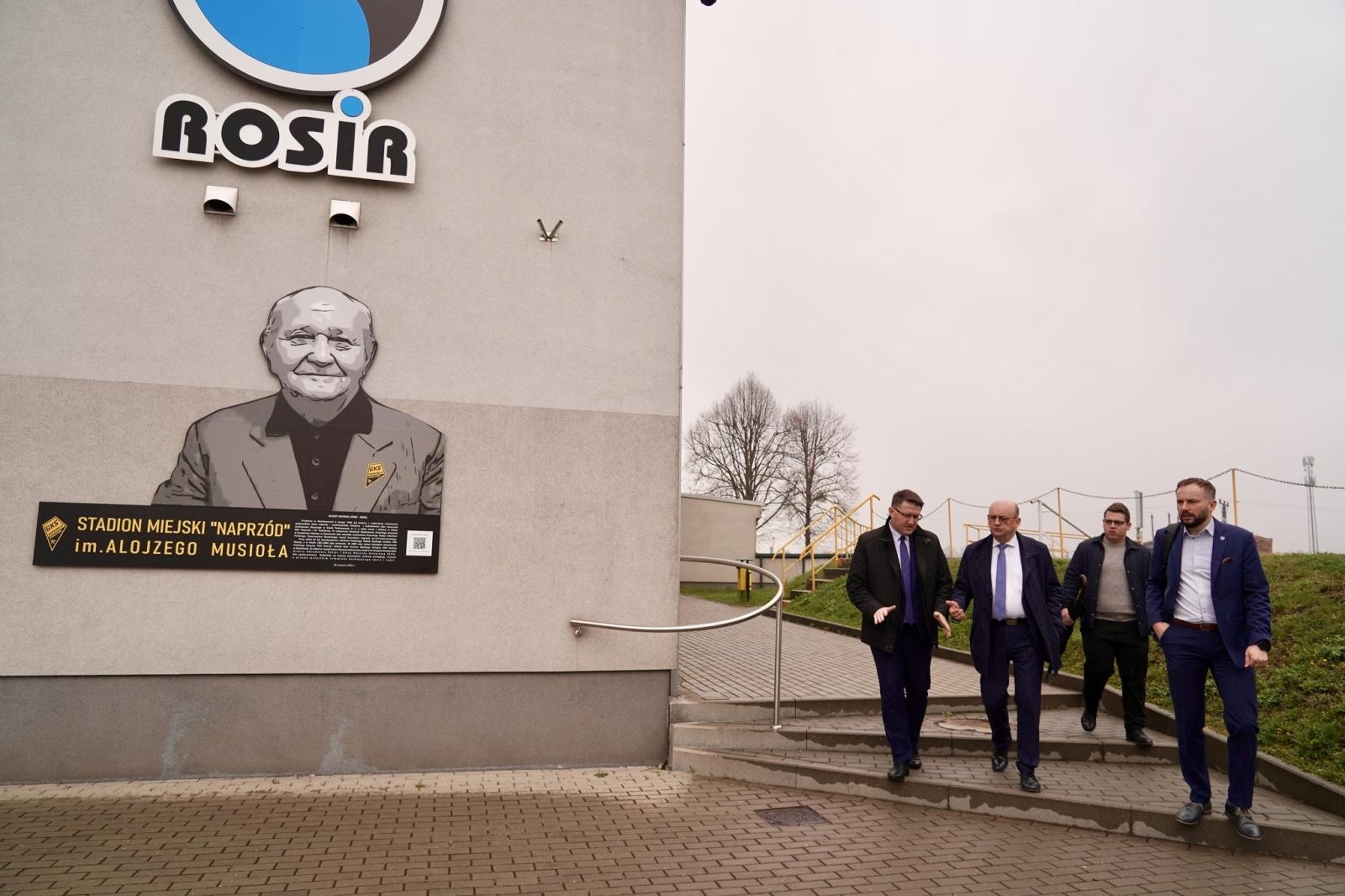 Zdjęcie w galerii na portalu naszwodzislaw.com: Od ochrony środowiska po zarządzanie kryzysowe. Ważna wizyta w Rydułtowach [FOTO] wiadomości z regionu