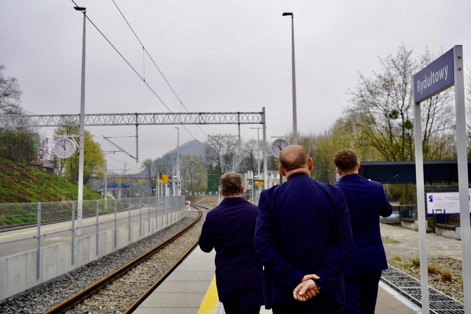 Zdjęcie w galerii na portalu naszwodzislaw.com: Od ochrony środowiska po zarządzanie kryzysowe. Ważna wizyta w Rydułtowach [FOTO] wiadomości z regionu