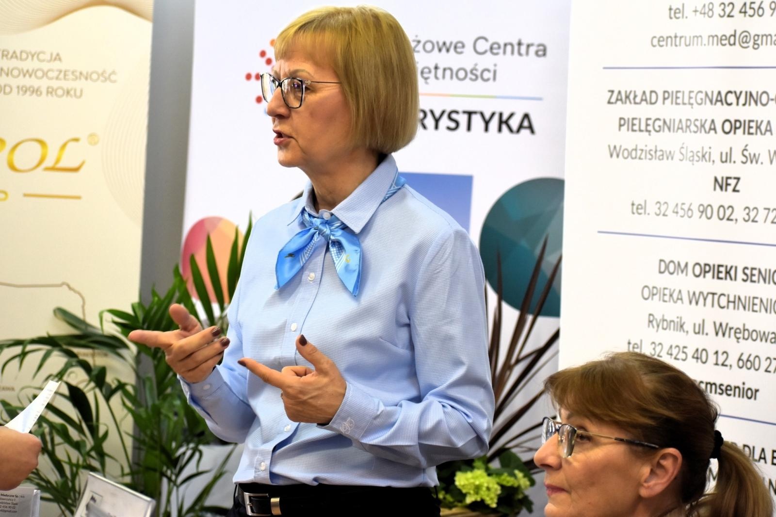 Zdjęcie w galerii na portalu naszwodzislaw.com: Targi Pracy i Edukacji w Wodzisławiu Śląskim. Setki ofert i możliwości rozwoju [FOTO] wiadomości z regionu