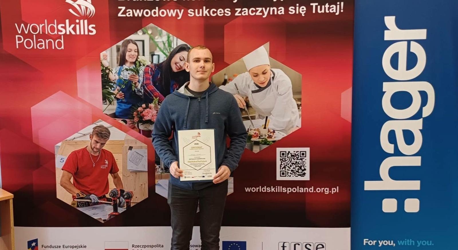 Zdjęcie w galerii na portalu naszwodzislaw.com: Talent, praca i pasja. Uczniowie z powiatu wodzisławskiego błyszczą na arenie krajowej wiadomości z regionu