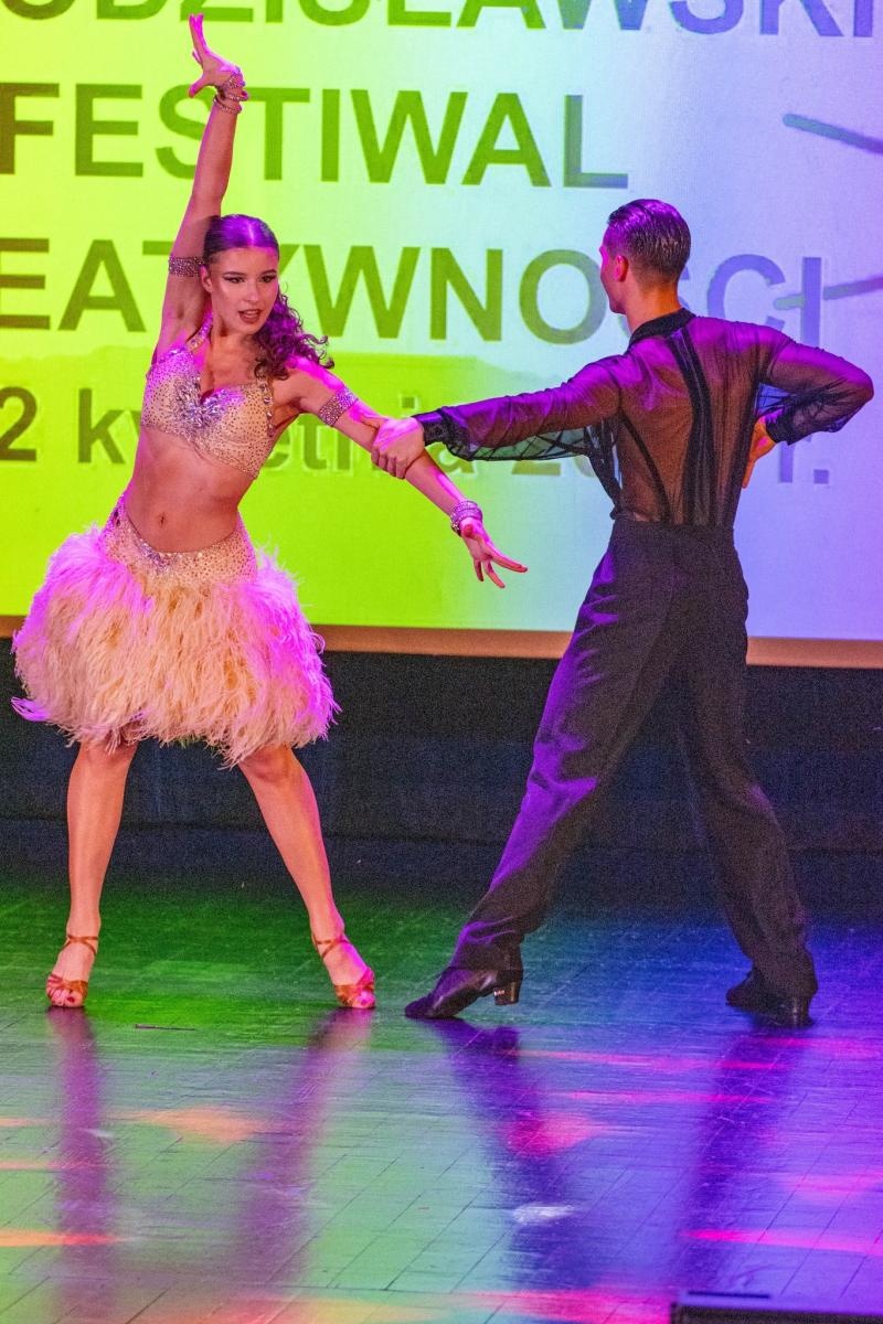 Zdjęcie w galerii na portalu naszwodzislaw.com: Kreatywność bez granic. Znamy zwycięzców jubileuszowego festiwalu w Wodzisławiu wiadomości z regionu