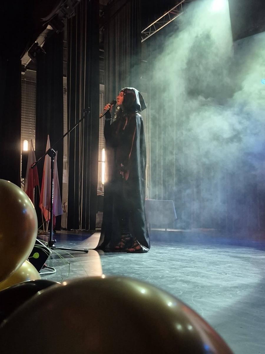 Zdjęcie w galerii na portalu naszwodzislaw.com: Czas rozwinąć skrzydła. Uroczyste zakończenie roku w ZSP Rydułtowy wiadomości z regionu