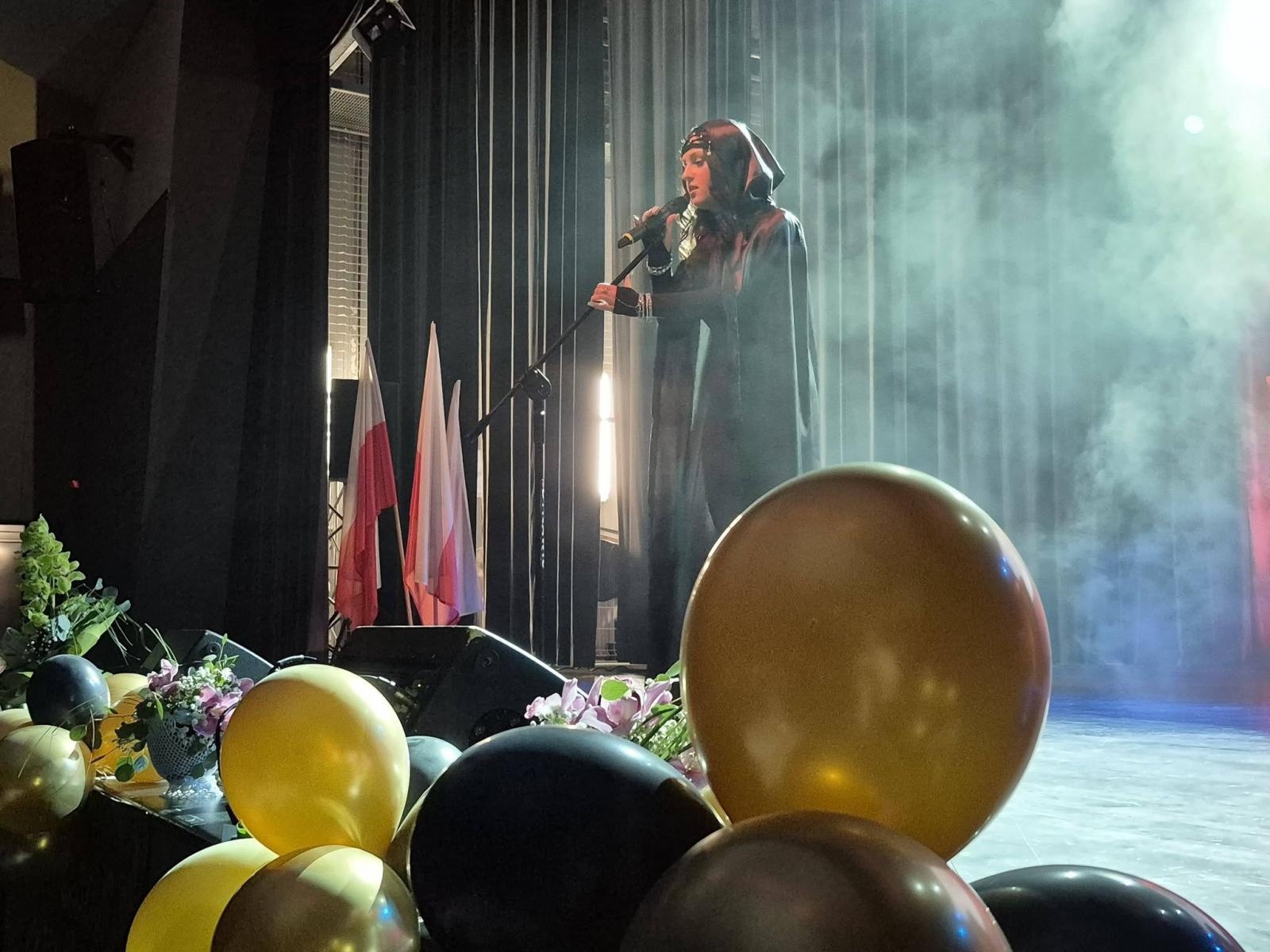 Zdjęcie w galerii na portalu naszwodzislaw.com: Czas rozwinąć skrzydła. Uroczyste zakończenie roku w ZSP Rydułtowy wiadomości z regionu