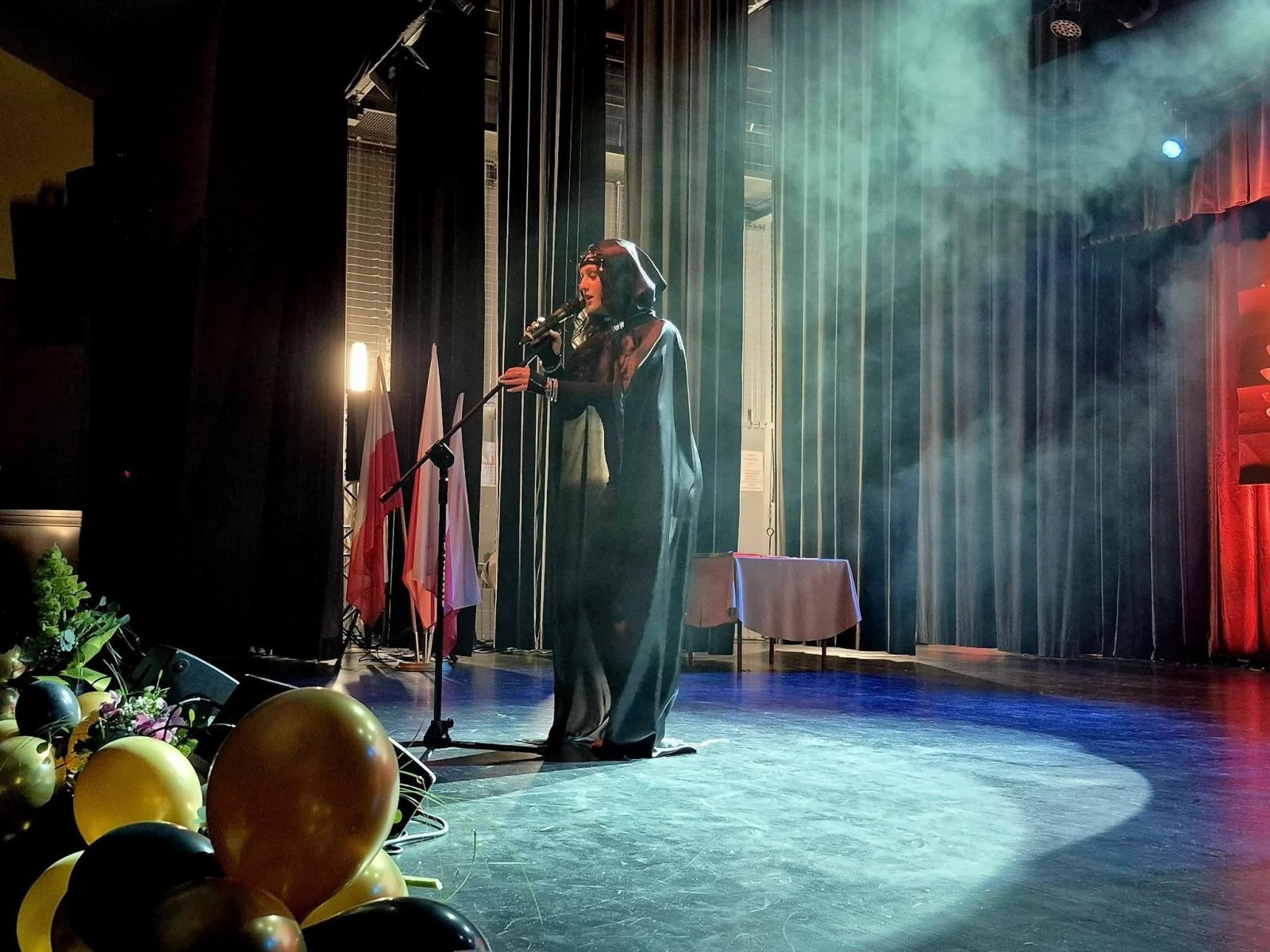 Zdjęcie w galerii na portalu naszwodzislaw.com: Czas rozwinąć skrzydła. Uroczyste zakończenie roku w ZSP Rydułtowy wiadomości z regionu