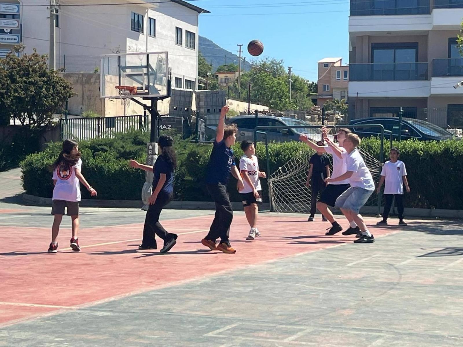 Zdjęcie w galerii na portalu naszwodzislaw.com: Uczniowie z Wodzisławia na międzynarodowej scenie. SP nr 16 znów w Turcji [FOTO] wiadomości z regionu