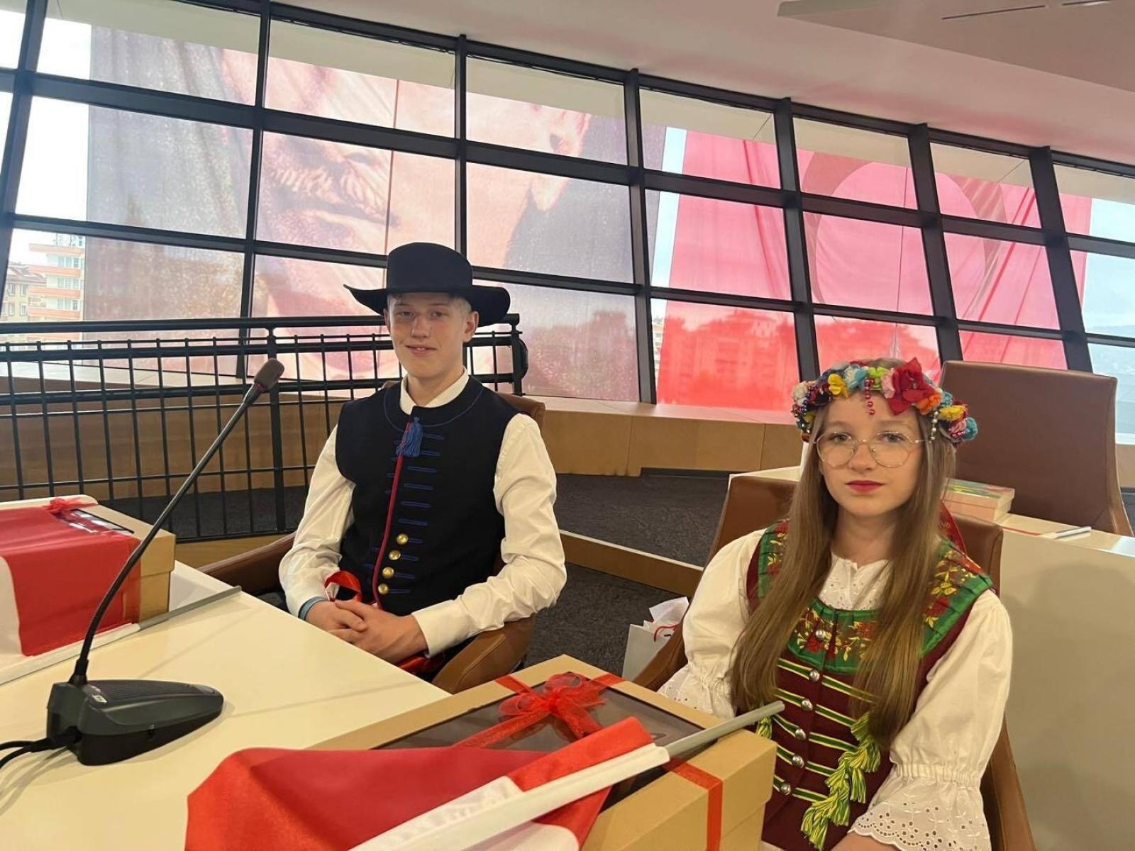 Zdjęcie w galerii na portalu naszwodzislaw.com: Uczniowie z Wodzisławia na międzynarodowej scenie. SP nr 16 znów w Turcji [FOTO] wiadomości z regionu