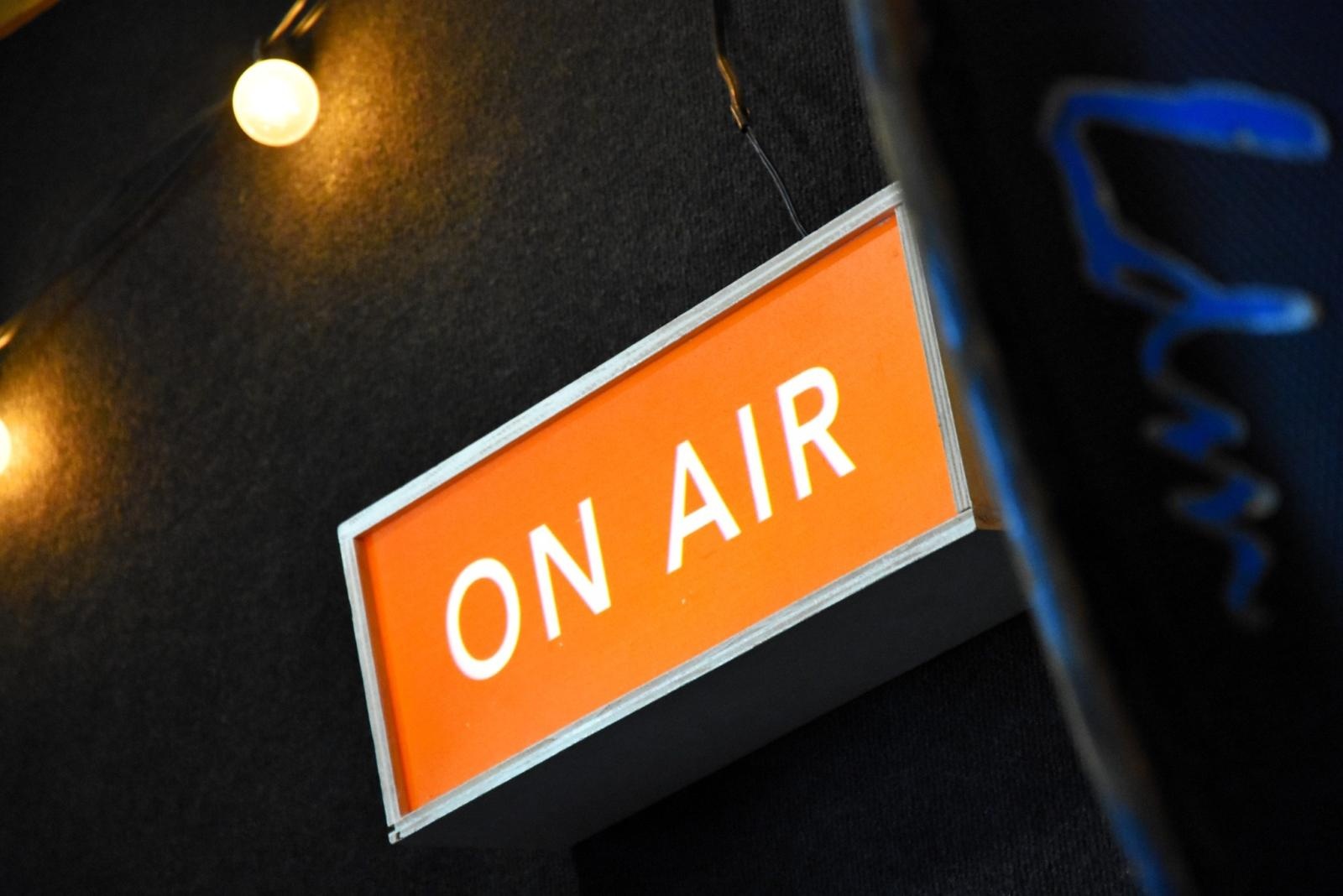 Zdjęcie w galerii na portalu naszwodzislaw.com: Spełnione marzenie 10-latki. Zespół Łzy zaprosił Weronikę na wyjątkową lekcję [FOTO] wiadomości z regionu