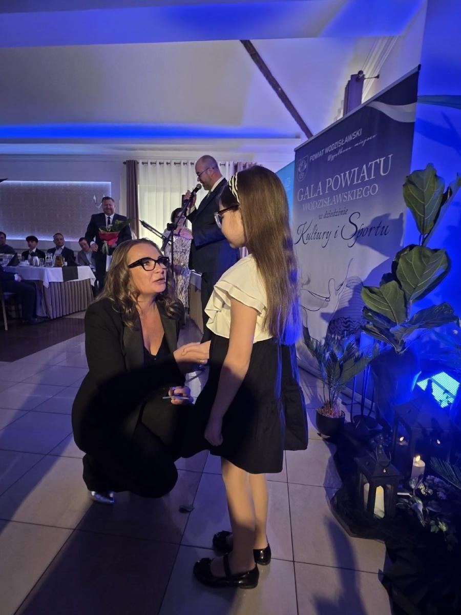 Zdjęcie w galerii na portalu naszwodzislaw.com: Najlepsi z najlepszych nagrodzeni. Gala Powiatu Wodzisławskiego 2026 za nami [FOTO] wiadomości z regionu