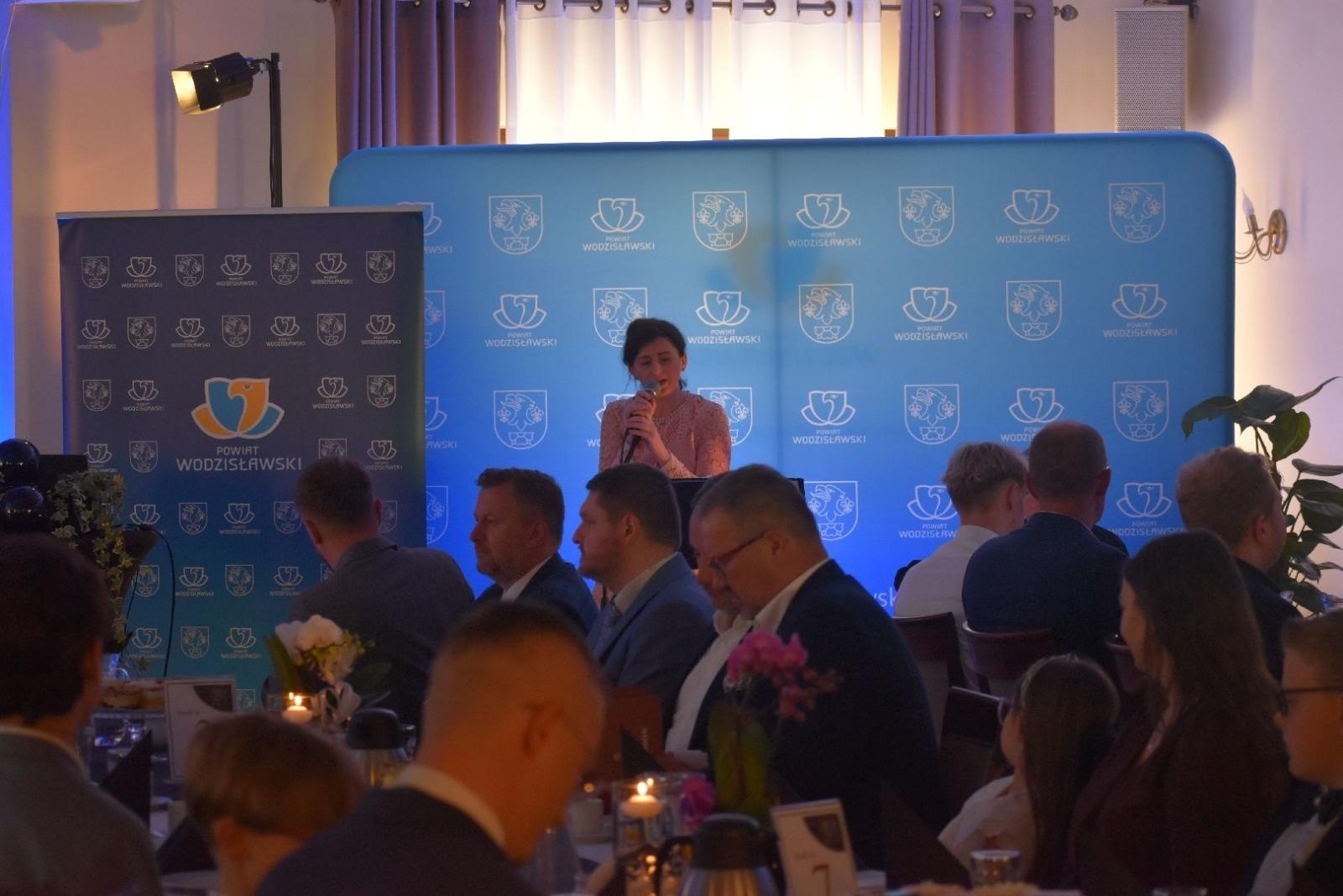 Zdjęcie w galerii na portalu naszwodzislaw.com: Najlepsi z najlepszych nagrodzeni. Gala Powiatu Wodzisławskiego 2026 za nami [FOTO] wiadomości z regionu