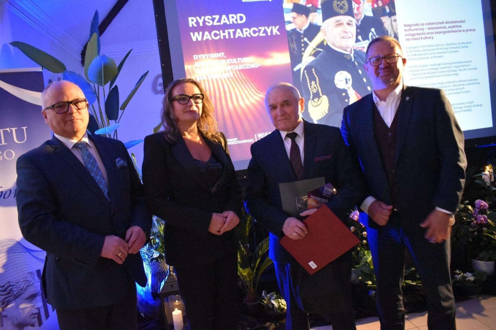 Zdjęcie w galerii na portalu naszwodzislaw.com: Najlepsi z najlepszych nagrodzeni. Gala Powiatu Wodzisławskiego 2026 za nami [FOTO] wiadomości z regionu