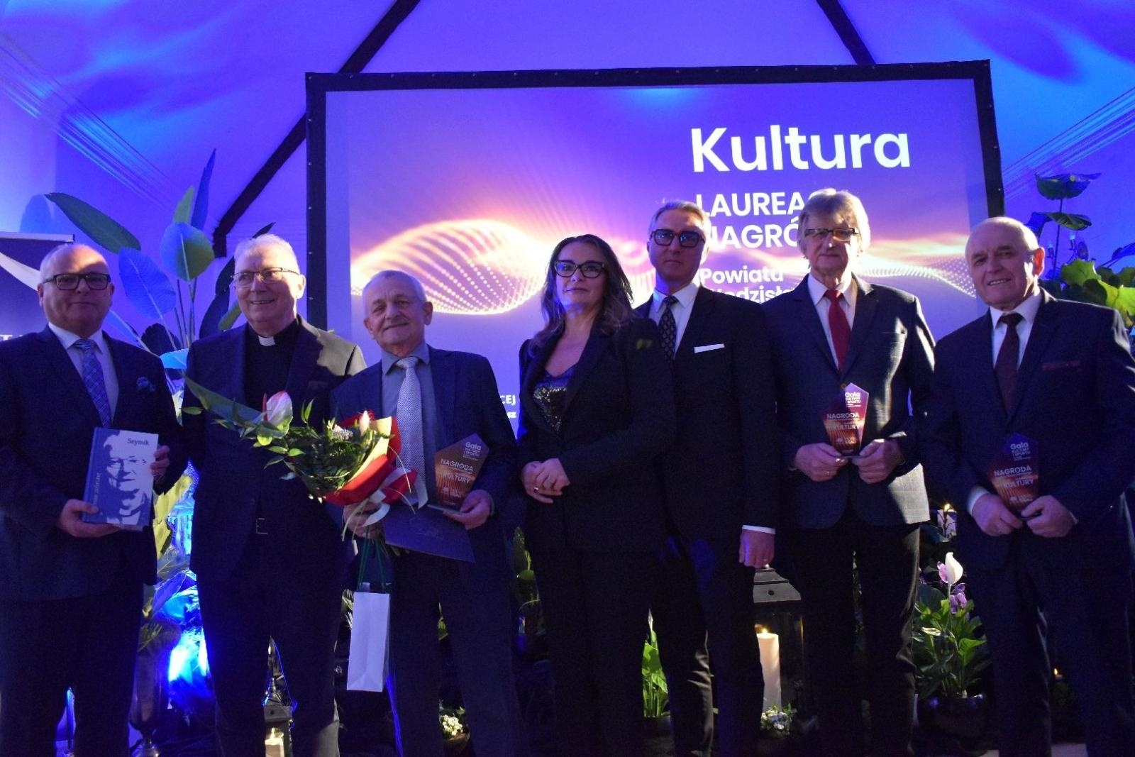 Zdjęcie w galerii na portalu naszwodzislaw.com: Najlepsi z najlepszych nagrodzeni. Gala Powiatu Wodzisławskiego 2026 za nami [FOTO] wiadomości z regionu