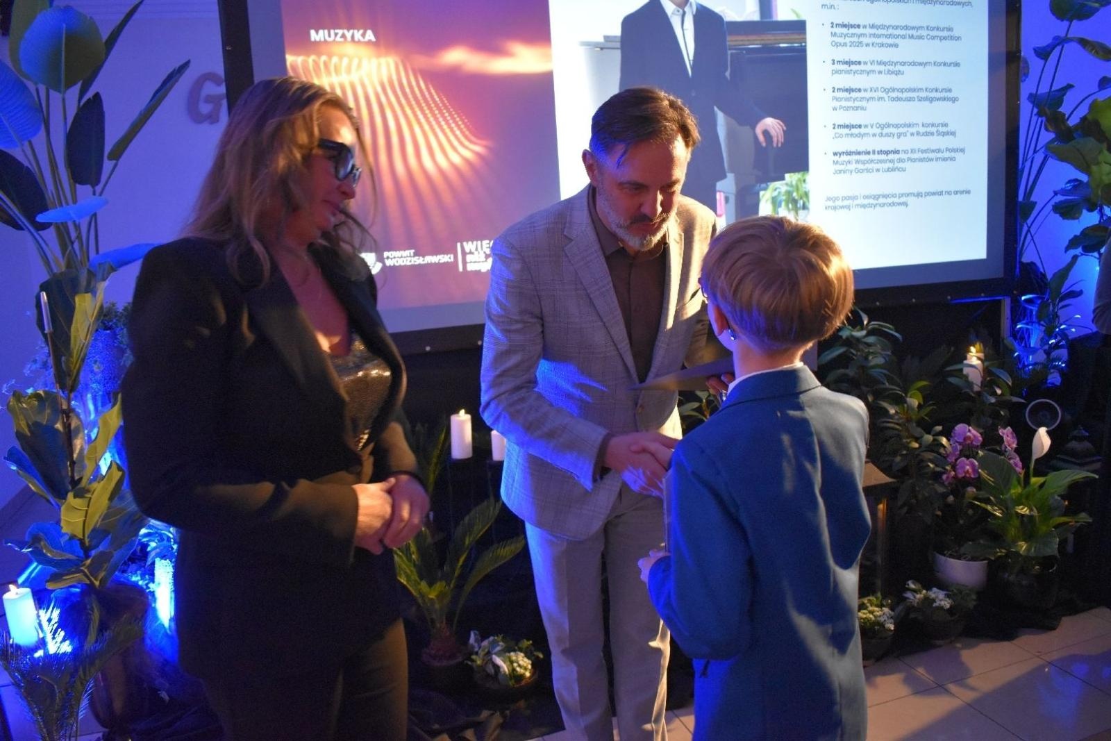 Zdjęcie w galerii na portalu naszwodzislaw.com: Najlepsi z najlepszych nagrodzeni. Gala Powiatu Wodzisławskiego 2026 za nami [FOTO] wiadomości z regionu