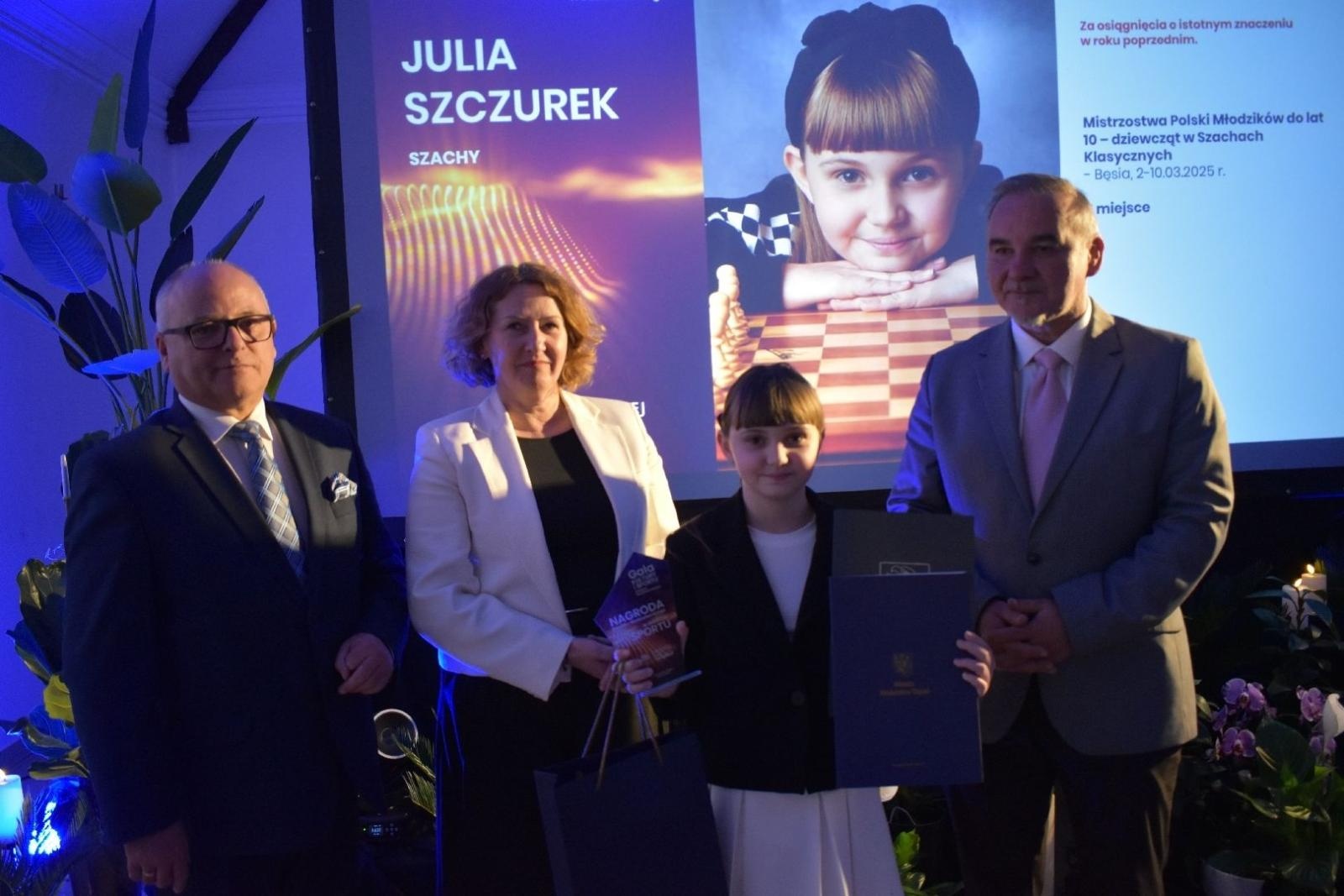 Zdjęcie w galerii na portalu naszwodzislaw.com: Najlepsi z najlepszych nagrodzeni. Gala Powiatu Wodzisławskiego 2026 za nami [FOTO] wiadomości z regionu