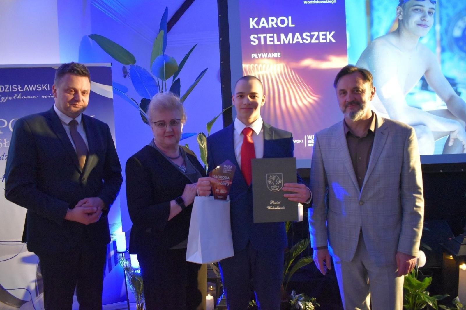 Zdjęcie w galerii na portalu naszwodzislaw.com: Najlepsi z najlepszych nagrodzeni. Gala Powiatu Wodzisławskiego 2026 za nami [FOTO] wiadomości z regionu
