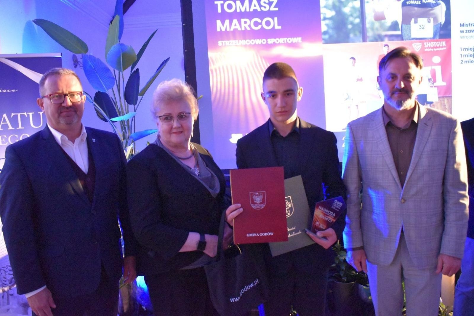 Zdjęcie w galerii na portalu naszwodzislaw.com: Najlepsi z najlepszych nagrodzeni. Gala Powiatu Wodzisławskiego 2026 za nami [FOTO] wiadomości z regionu