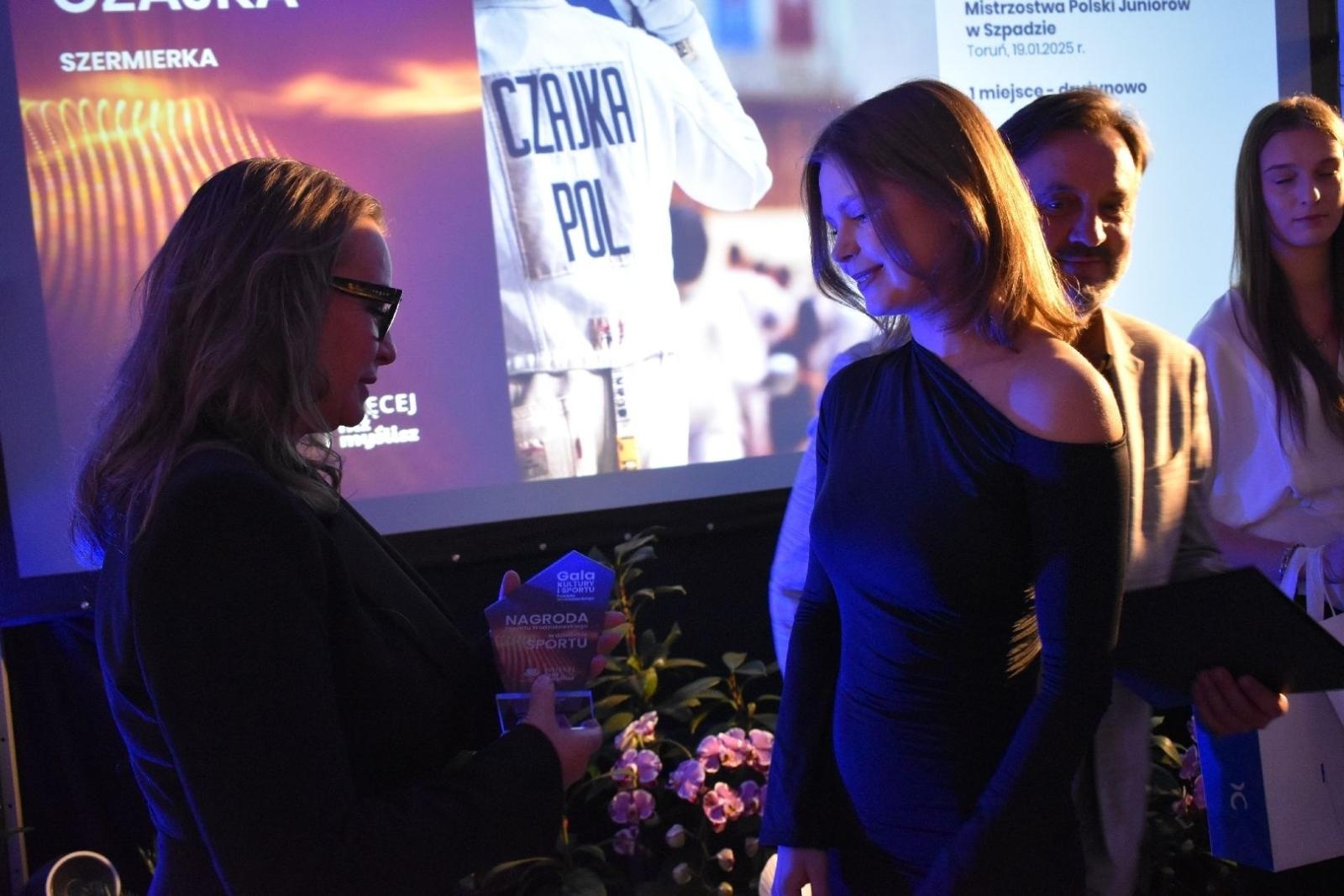 Zdjęcie w galerii na portalu naszwodzislaw.com: Najlepsi z najlepszych nagrodzeni. Gala Powiatu Wodzisławskiego 2026 za nami [FOTO] wiadomości z regionu