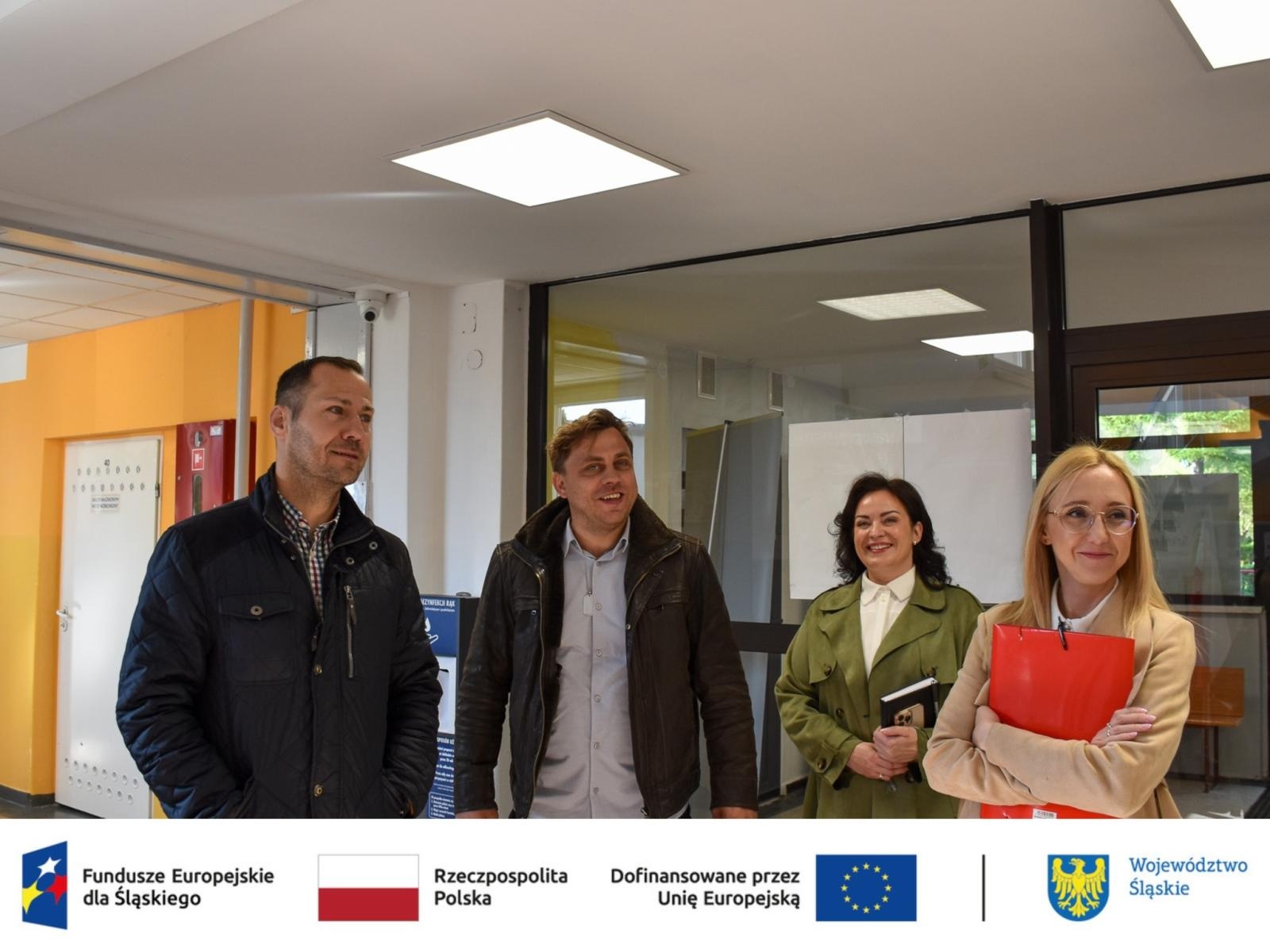 Zdjęcie w galerii na portalu naszwodzislaw.com: ZS1 po modernizacji. Szkoła zyskała nowoczesne i energooszczędne rozwiązania wiadomości z regionu