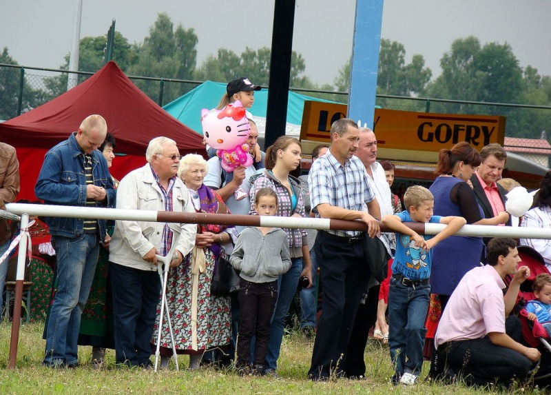 Zdjęcie w galerii na portalu naszwodzislaw.com: Grzanka, Britney, Rita, Muppet... wiadomości z regionu