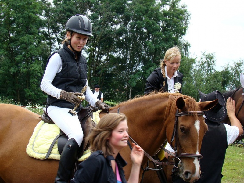 Zdjęcie w galerii na portalu naszwodzislaw.com: Grzanka, Britney, Rita, Muppet... wiadomości z regionu