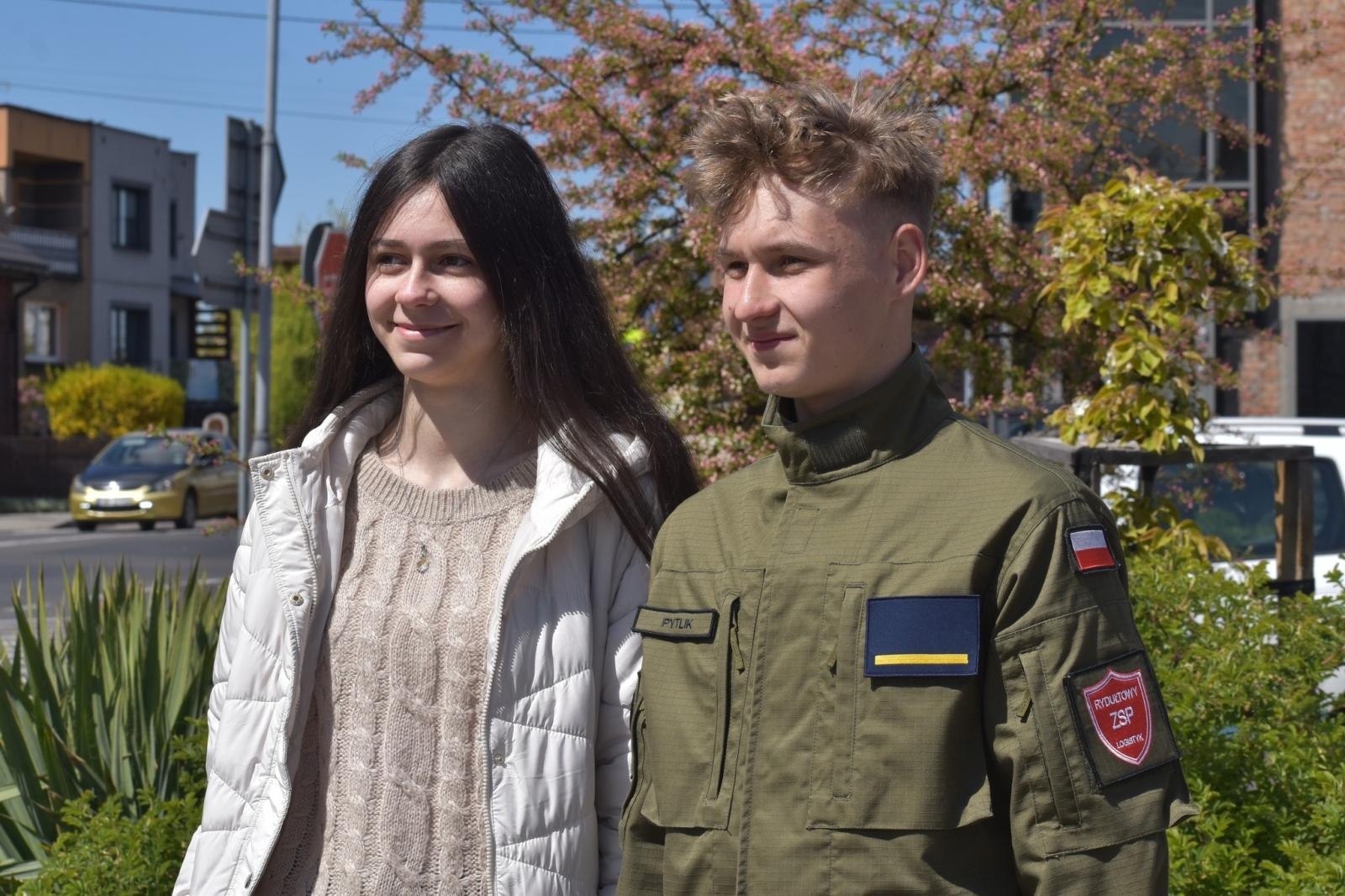 Zdjęcie w galerii na portalu naszwodzislaw.com: Ślubowanie kadetów w Rydułtowach. Młodzież rozpoczęła wojskową drogę wiadomości z regionu