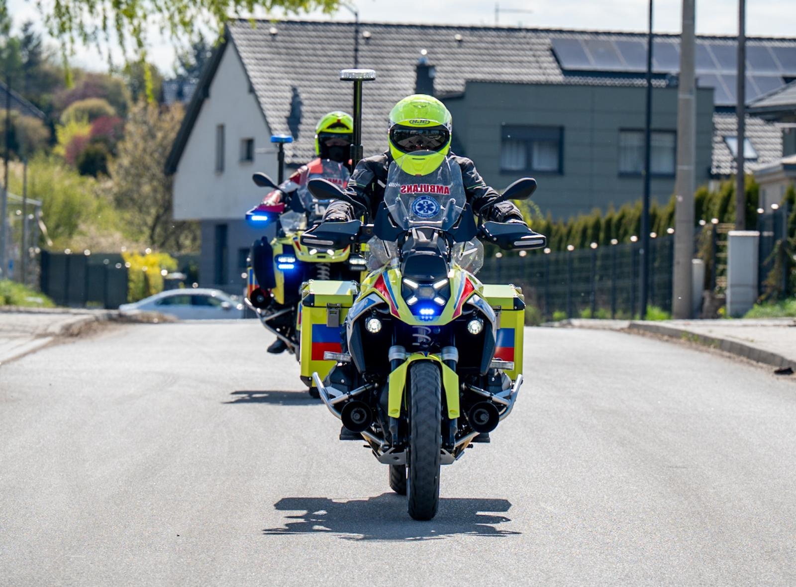 Zdjęcie w galerii na portalu naszwodzislaw.com: Motoambulanse w systemie ratownictwa. Nowelizacja ustawy zwiększy szybkość reakcji służb wiadomości z regionu