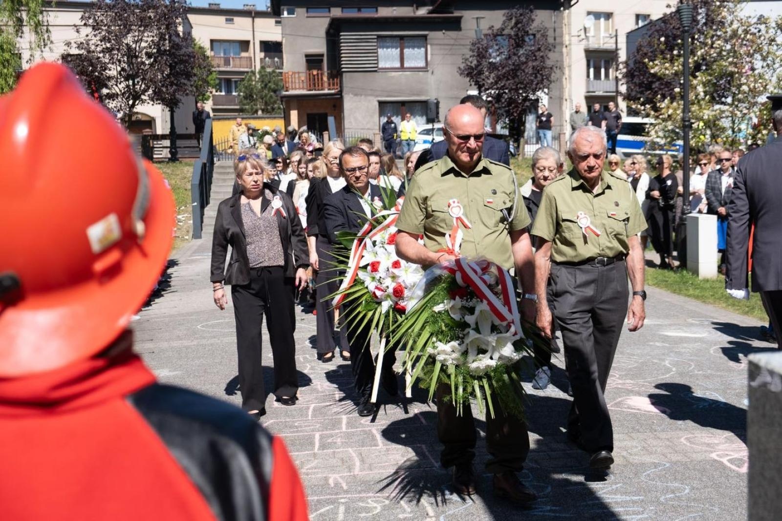 Zdjęcie w galerii na portalu naszwodzislaw.com: Obchody Święta Konstytucji 3 Maja w Radlinie. Wspólna pamięć i uroczystości patriotyczne wiadomości z regionu