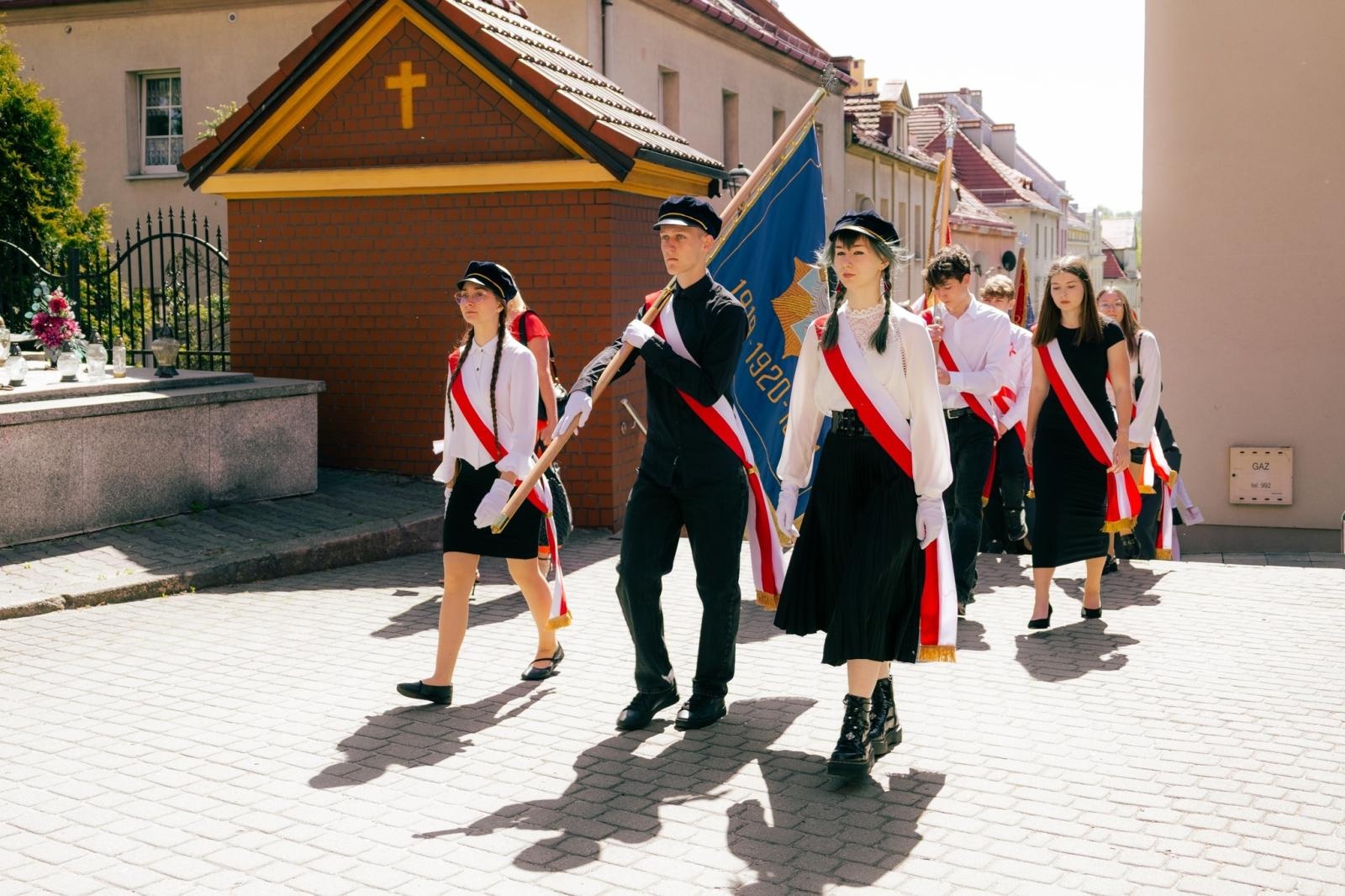 Zdjęcie w galerii na portalu naszwodzislaw.com: Wodzisław Śląski pamięta o Konstytucji 3 Maja. Uroczystości z udziałem mieszkańców i władz wiadomości z regionu