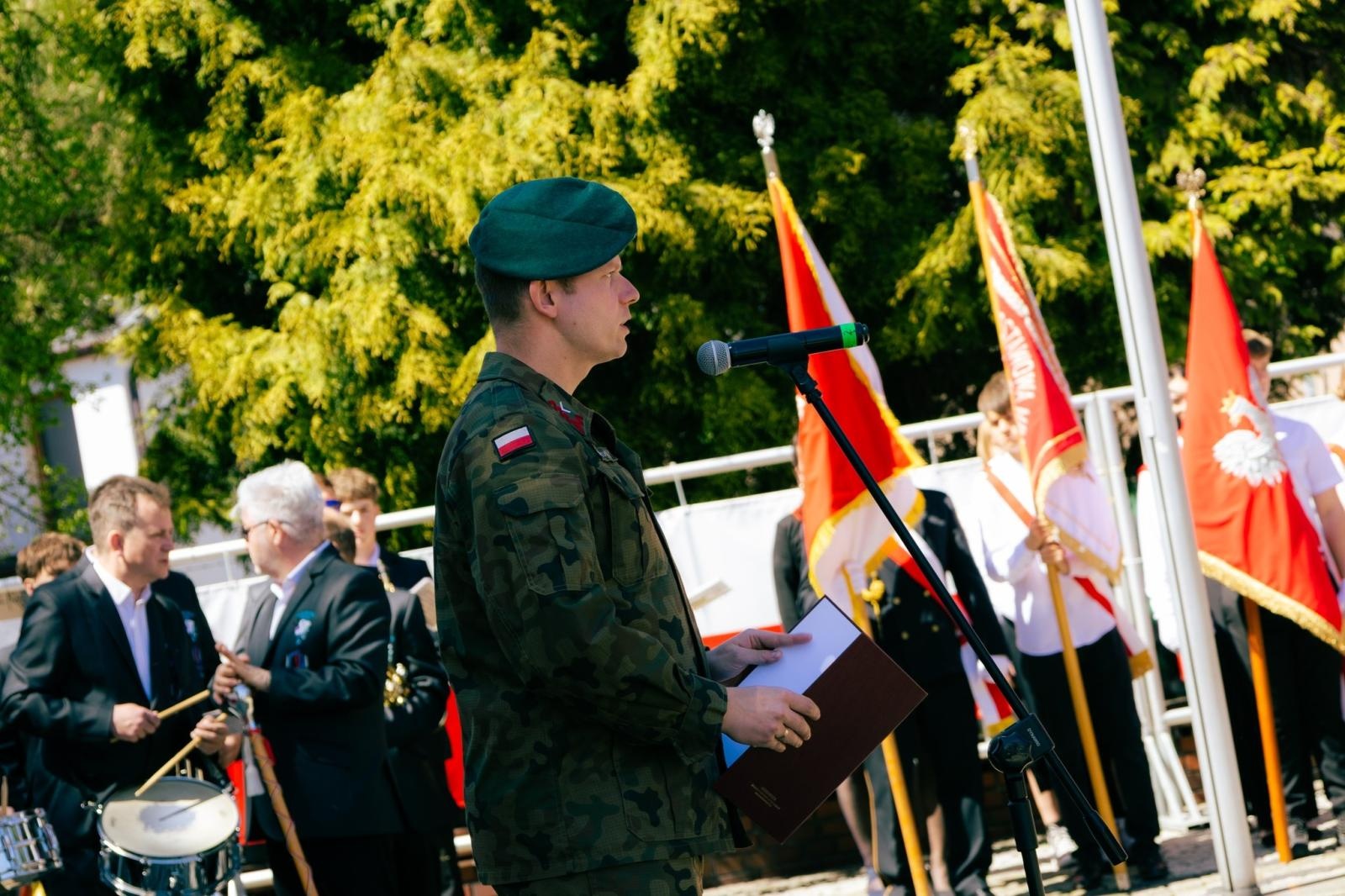 Zdjęcie w galerii na portalu naszwodzislaw.com: Wodzisław Śląski pamięta o Konstytucji 3 Maja. Uroczystości z udziałem mieszkańców i władz wiadomości z regionu