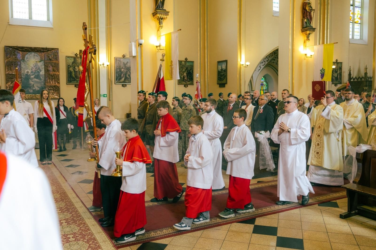 Zdjęcie w galerii na portalu naszwodzislaw.com: Wodzisław Śląski pamięta o Konstytucji 3 Maja. Uroczystości z udziałem mieszkańców i władz wiadomości z regionu