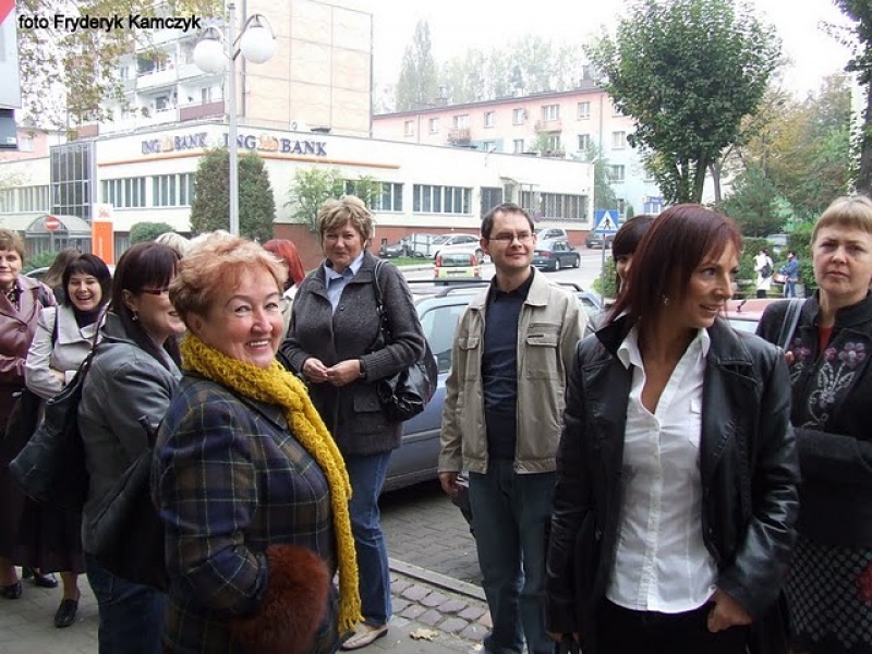 Zdjęcie w galerii na portalu naszwodzislaw.com: Pożar w MOPSie. Ewakuowali ludzi wiadomości z regionu