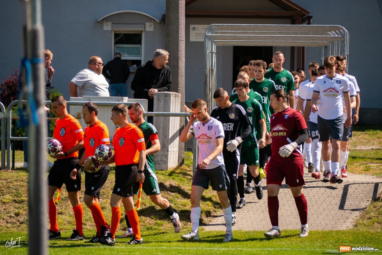 Zdjęcie w galerii na portalu naszwodzislaw.com: Gol w 88. minucie uratował Nędzę. Syrynia wypuściła zwycięstwo z rąk [FOTO] wiadomości z regionu