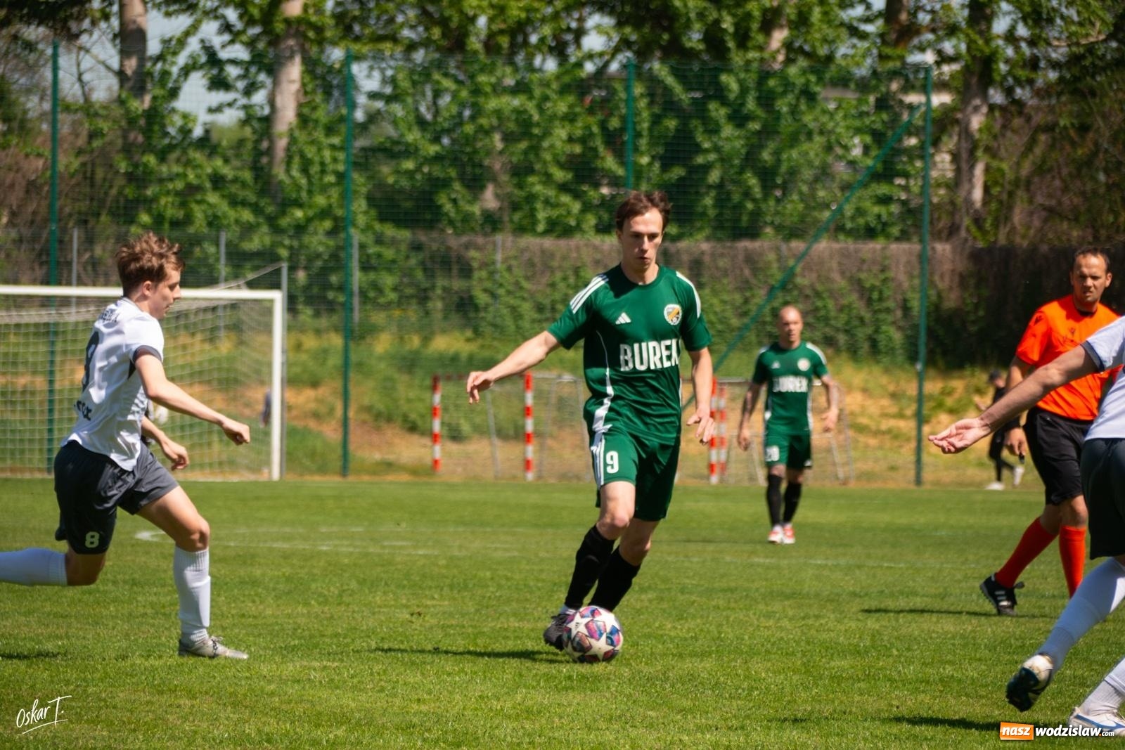 Zdjęcie w galerii na portalu naszwodzislaw.com: Gol w 88. minucie uratował Nędzę. Syrynia wypuściła zwycięstwo z rąk [FOTO] wiadomości z regionu