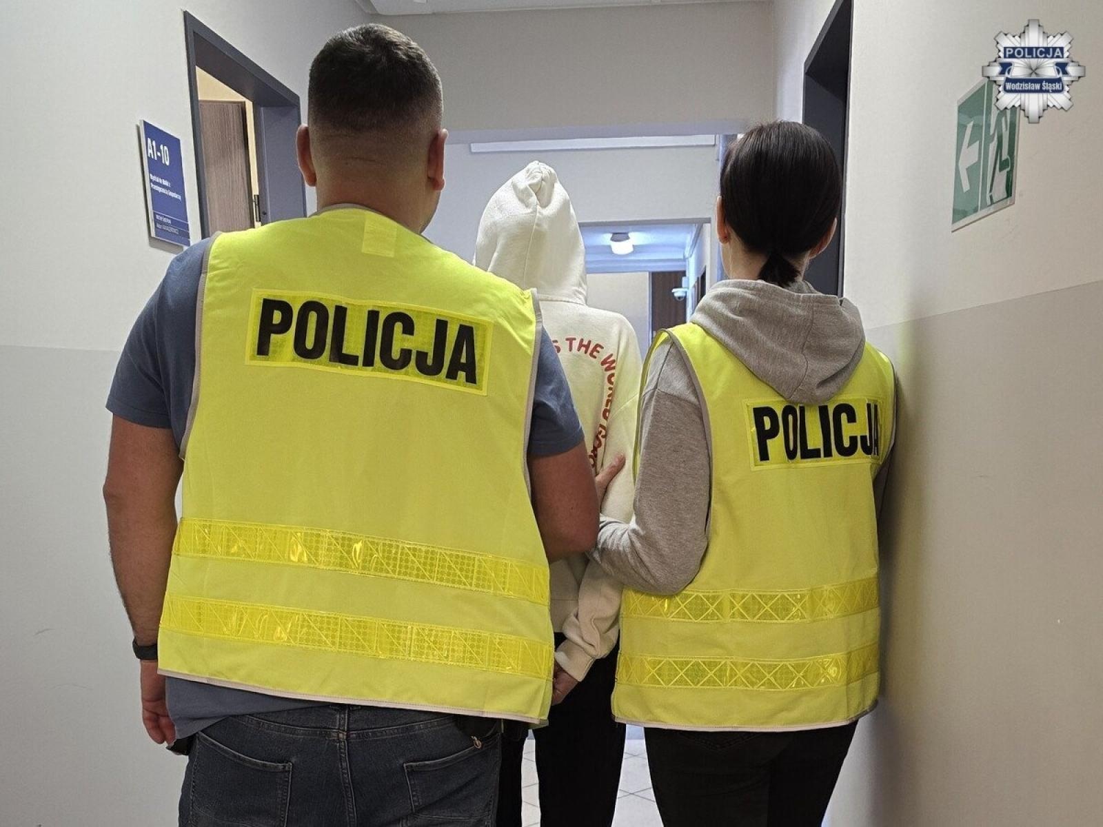 Zdjęcie w galerii na portalu naszwodzislaw.com: Rodzina z Wodzisławia Śląskiego zatrzymana. Śledczy mówią o milionowych oszustwach wiadomości z regionu