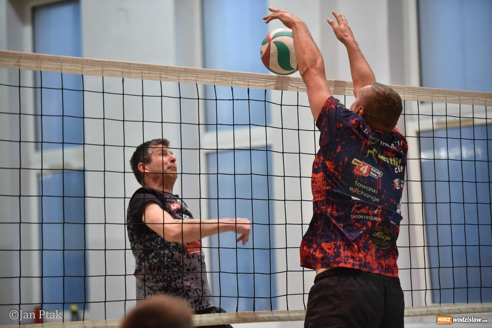 Zdjęcie w galerii na portalu naszwodzislaw.com: Omerta lepsza w sezonie, Pszów lepszy w finale. Wielkie emocje w ALS Volley Amigos 35 [FOTO] wiadomości z regionu
