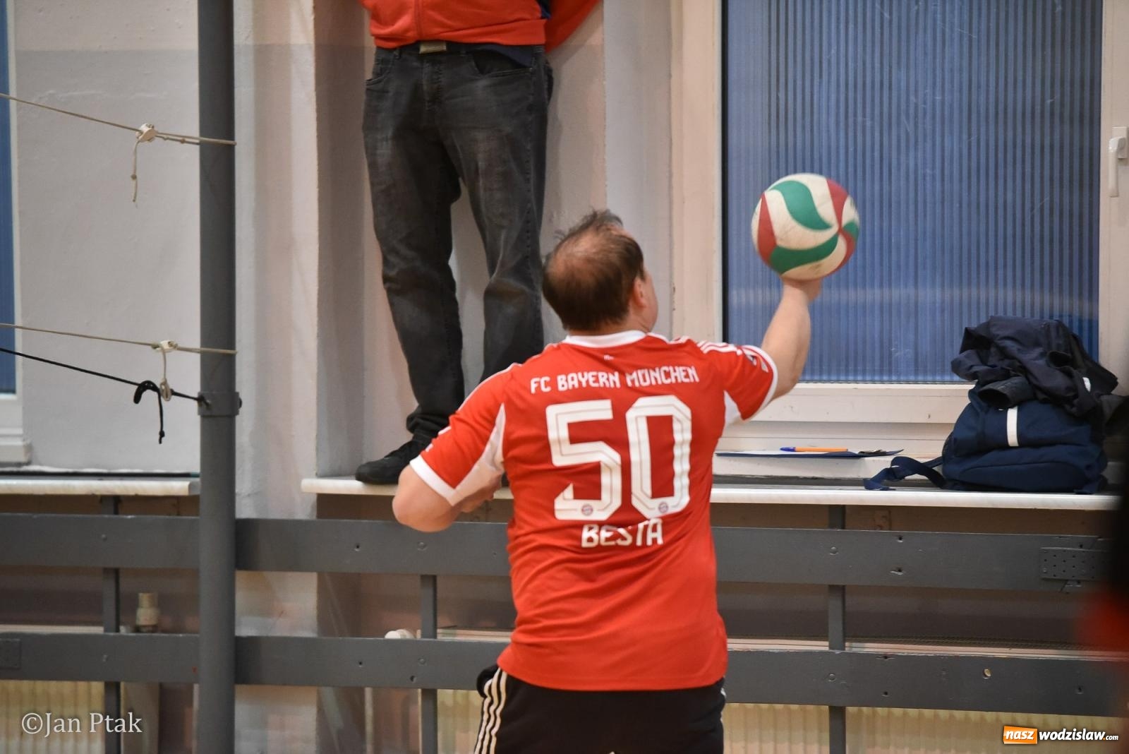 Zdjęcie w galerii na portalu naszwodzislaw.com: Omerta lepsza w sezonie, Pszów lepszy w finale. Wielkie emocje w ALS Volley Amigos 35 [FOTO] wiadomości z regionu