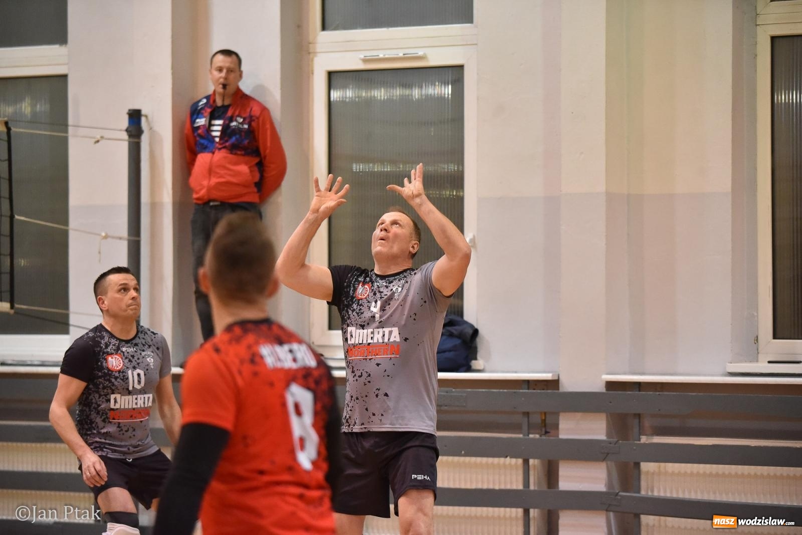 Zdjęcie w galerii na portalu naszwodzislaw.com: Omerta lepsza w sezonie, Pszów lepszy w finale. Wielkie emocje w ALS Volley Amigos 35 [FOTO] wiadomości z regionu
