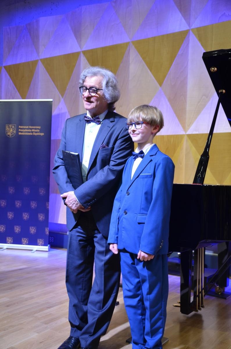 Zdjęcie w galerii na portalu naszwodzislaw.com: Wodzisław Śląski stał się stolicą młodych pianistów. Międzynarodowy konkurs CON BRIO za nami [FOTO] wiadomości z regionu
