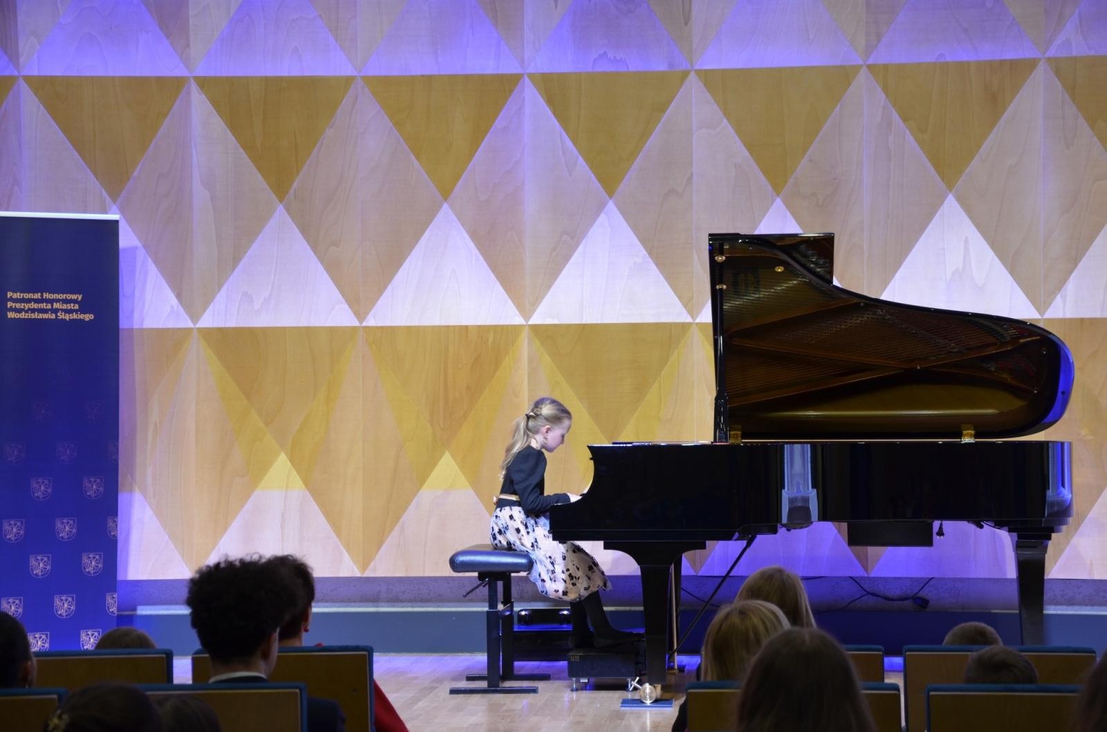 Zdjęcie w galerii na portalu naszwodzislaw.com: Wodzisław Śląski stał się stolicą młodych pianistów. Międzynarodowy konkurs CON BRIO za nami [FOTO] wiadomości z regionu